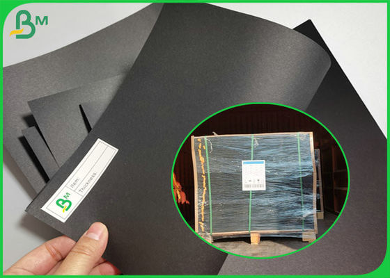 กระดาษรีไซเคิลเยื่อกระดาษคราฟท์สีดำ 110gsm ถึง 350gsm ห่อกระดาษแผ่น
