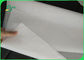 กระดาษที่ต้านทานนำ้มันสีขาว 35gsm ม้วนกระดาษอาหารสำหรับห่อเบอร์เกอร์