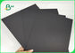 35 * 47 นิ้วกระดาษหนังสือเข้าเล่มสีดำ FSC 250gr 300gr สำหรับแท็กเสื้อผ้า