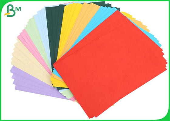 9 '' x 12 '' 200 แกรมกระดาษสีพื้นผิวเรียบสำหรับ DIY Craft Paper