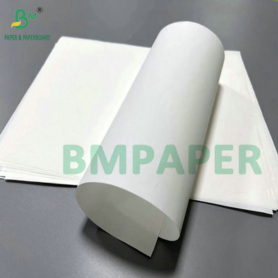 39 กรัม 50 กรัม Anti Abrasive กระดาษธรรมชาติสีขาว Opaque สําหรับพระคัมภีร์ 70 X 100cm