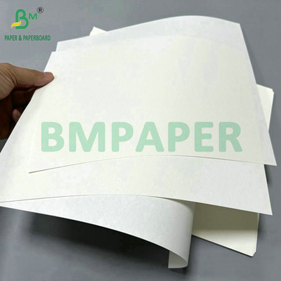 120 กรัม 150 กรัม กระดาษครัฟท์สีขาวรีไซเคิล สําหรับกระเป๋าช้อปปิ้ง 66 ซม.