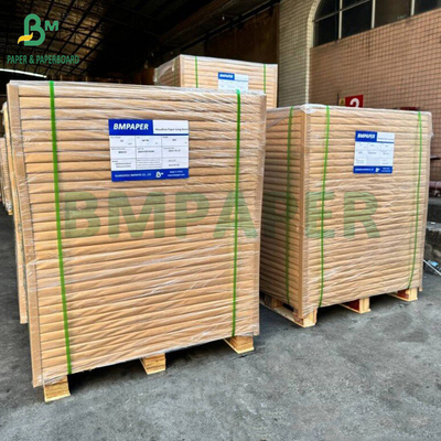 70 กรัม 80 กรัม กระดาษครัฟท์ไม่ขาว สําหรับซอง หนาวต่อการแตกสูง 70 x 100 ซม