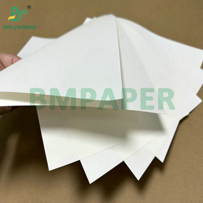 70gr 80gr ความแข็งแรงในการฉีกกระดาษผิวขาวสําหรับถุงซีเมนต์ 720MM 820MM