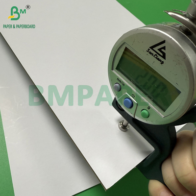 2 มม 1400 กรัม หนา Duplex Board 78 X 109 มม สองด้าน กระดาษกระดาษสีขาว สําหรับกล่องกล่อง