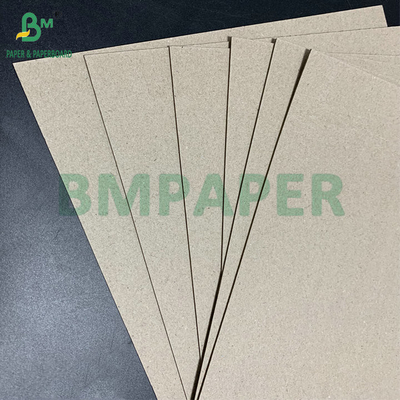 0.4 มิลลิเมตร 0.9 มิลลิเมตร ความเรียบเนียน การรีไซเคิลกระดาษสีเทา สําหรับกระดาษปริศนา