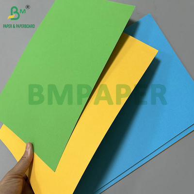 180 กรัม 220 กรัม กระดาษบอนด์สีน้ําเงินเหลือง สําหรับการพิมพ์ปกติ 70 x 100 ซม.