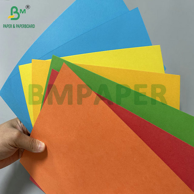 180 กรัม 220 กรัม กระดาษบอนด์สีน้ําเงินเหลือง สําหรับการพิมพ์ปกติ 70 x 100 ซม.