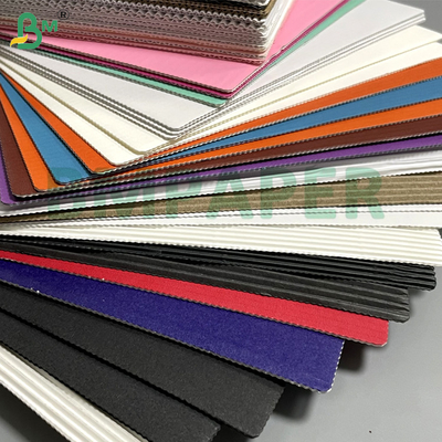 80g+80g+80g สี หนักเบา สามารถนําไปใช้ใหม่ กระดาษกระดาษ Kraft corrugated