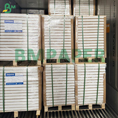 กระดาษ Kraft Cupstock วัสดุดีต่อต้านการผ่าน สําหรับกระดาษถ้วยและถ้วย