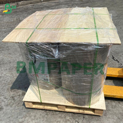 กระดาษครัฟท์สีน้ําตาลที่มีริบกระดาษสําหรับกระเป๋าและซอง