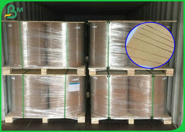 160GSM ถึง 220GSM กระดาษ Kraft Liner สีน้ําตาลที่ไม่เคลือบ สําหรับกล่องของขวัญ