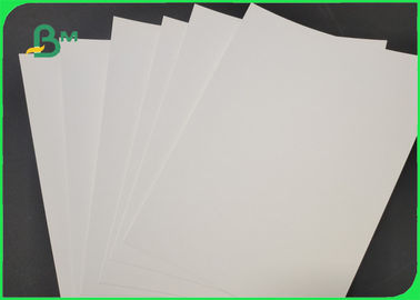 230 กรัม 300 กรัม กระดาษกล่องสีขาวสีช้าง สําหรับการพิมพ์บัตร