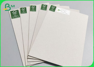Chipboard สีเทาเคลือบผิวป้องกันความชื้นสำหรับกล่องบรรจุภัณฑ์และปกหนังสือ