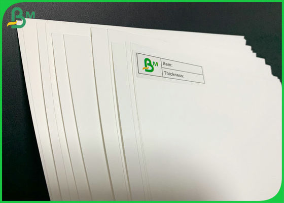 กระดาษสังเคราะห์ PP แบบฉีกขาดสำหรับฉลากกันน้ำ100μM130μM