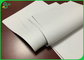กระดาษไร้กระดาษสีขาวเรียบ 50 แกรมกระดาษออฟเซ็ตที่ไม่เคลือบสี 787 มม. ในม้วน